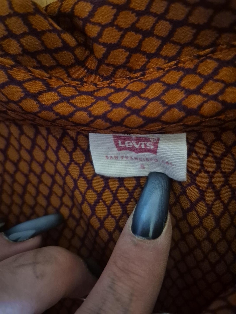 Levi's Women's Rust-Brown Patterned Button-Up Shirt - Picture 2 of 5